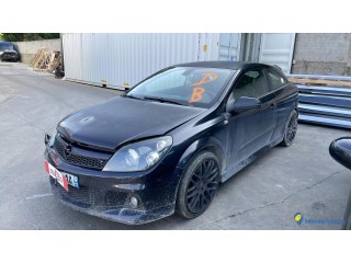 OPEL  ASTRA H GTC PHASE 1 Référence du véhicule 11757527