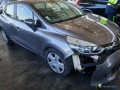 renault-clio-iv-15-dci-75-90g-small-3