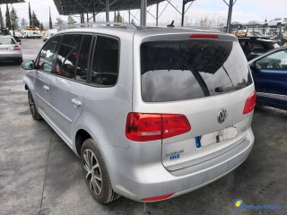 VOLKSWAGEN TOURAN 2.0 TDI 140 CONFORLINE