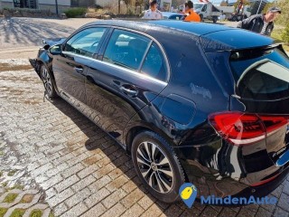 Mercedes-Benz A 180 A -Klasse A 180 d 85 kW (116 Hp)