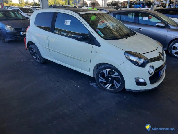 renault-twingo-ii-12i-75-dynamique-ref-330042-big-2