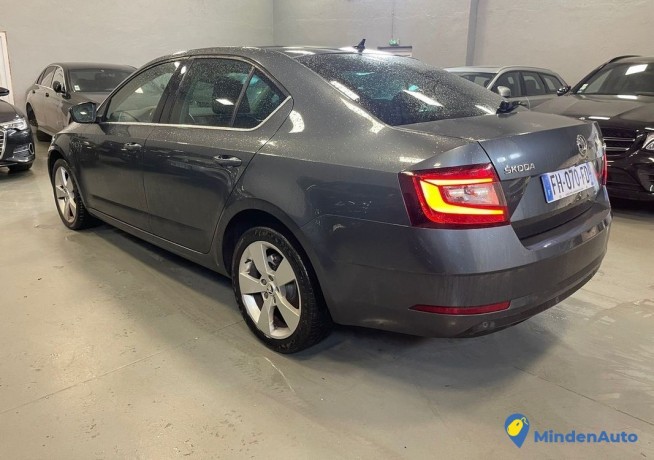 skoda-octavia-2otdi-15ocv-dsg6-de-2o20-big-2