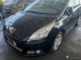 PEUGEOT 5008 2.0 HDI 150 7P Réf : 329566