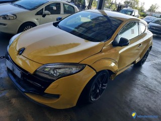 RENAULT MEGANE III RS 2.0T 250 Réf : 329818