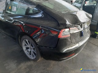 TESLA MODEL 3 STANDARD PLUS RWD Réf : 325744