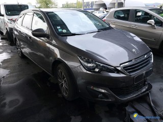 PEUGEOT 308 II SW 1.6 E-HDI 115 Réf : 332689