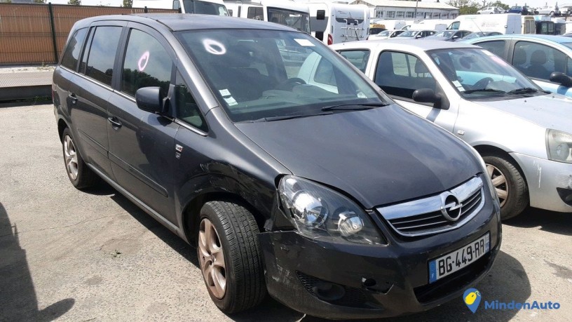 opel-zafira-bg-449-rr-big-2