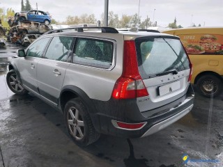 VOLVO XC70 2.4 D5 AWD 185 AUTO Réf : 333149