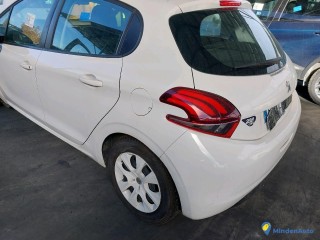 PEUGEOT 208 1.2 PURETECH 68 LIKE Réf : 335557