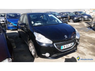 PEUGEOT 208 CW-924-AN