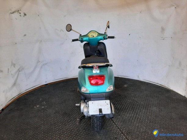 piaggio-lxv-125-ie-vie-della-m-essence-n331853-big-3