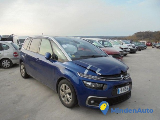 citroen-c4-picasso-16-bluehdi-120-fa679-big-3