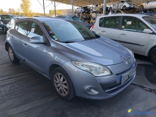 RENAULT MEGANE III 1.4 TCE 130 PRIVILEGE Réf : 336109 CARTE GRISE