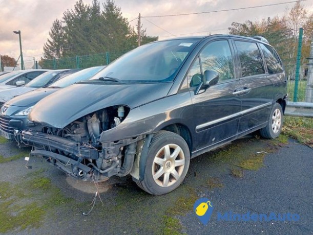 peugeot-807-active-hdi-fap-135-big-3