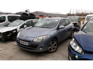 RENAULT MEGANE  AH-085-KT