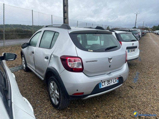 dacia-sandero-stepway-09-tce-90-big-3