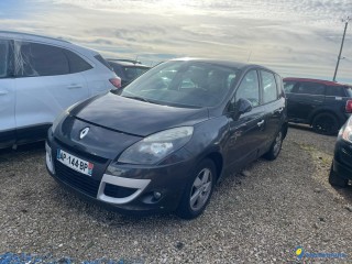 RENAULT Scénic 3 1.9 DCI 130