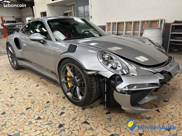 porsche-991-gt3-rs-du-102016-avec-10-328-kms-big-1