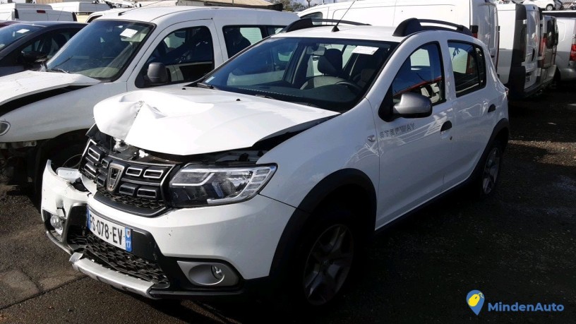 dacia-sandero-fs-078-ev-big-2