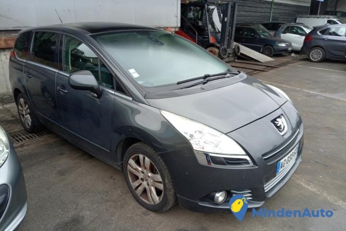 peugeot-5008-20-hdi-150cv-7pl-63995-big-2