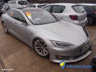 TESLA MODEL S 422 CV accidentée