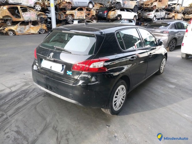 peugeot-308-ii-16-bluehdi-100-gazole-big-3