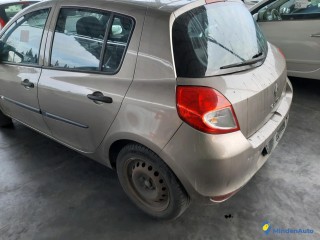 RENAULT CLIO III 1.5 DCI 70 Réf : 317622 03/2010