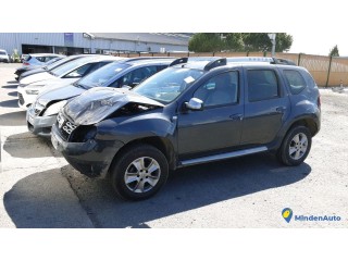 DACIA   DUSTER   FF-372-ZX