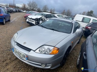 HYUNDAI Coupé 2.7i V6 167