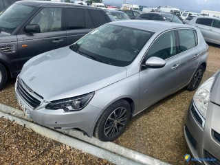 PEUGEOT 308 II 1.2i PureTech 130