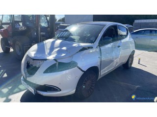 LANCIA YPSILON 5     12052909