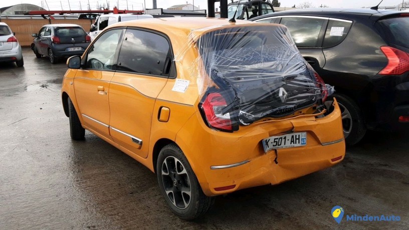 renault-twingo-fk-501-ah-big-2