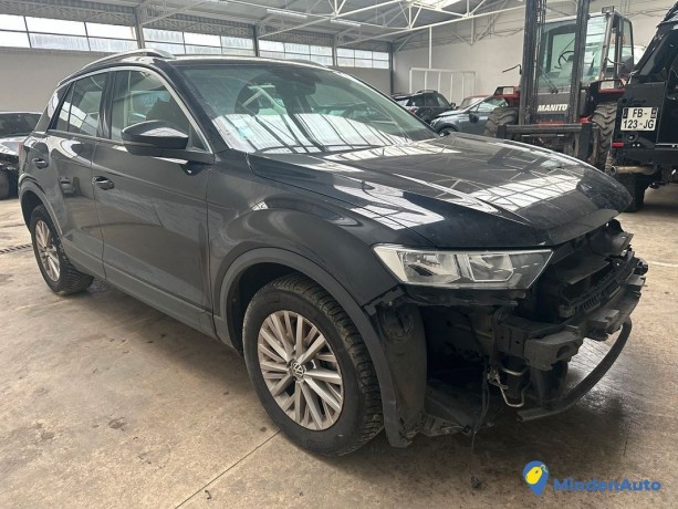 volkswagen-t-roc-10-tsi-115ch-de-2018-avec-148-190-kms-big-2