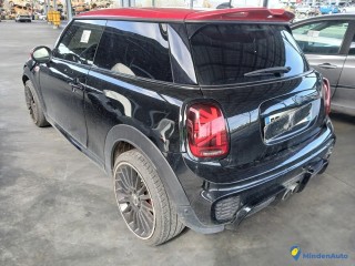 MINI (F56) 2.0 - 231 JCW - ESSENCE