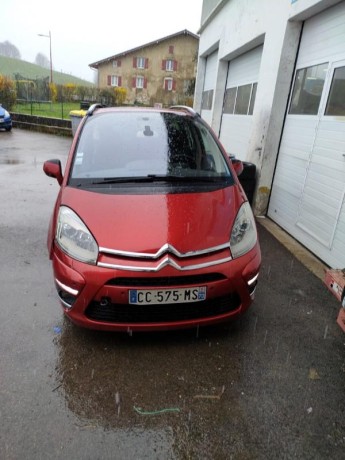 citroen-c4-grand-picasso-1-big-1