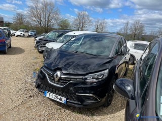 RENAULT Grand Scénic 1.3i TCe 140 BVA