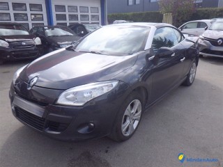 RENAULT MEGANE-III CC 1.5 DCI 110 CV FAP