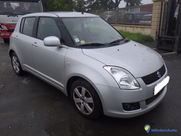 suzuki-swift-iii-13ddis-75-16v-turbo-fap-55kw-big-2