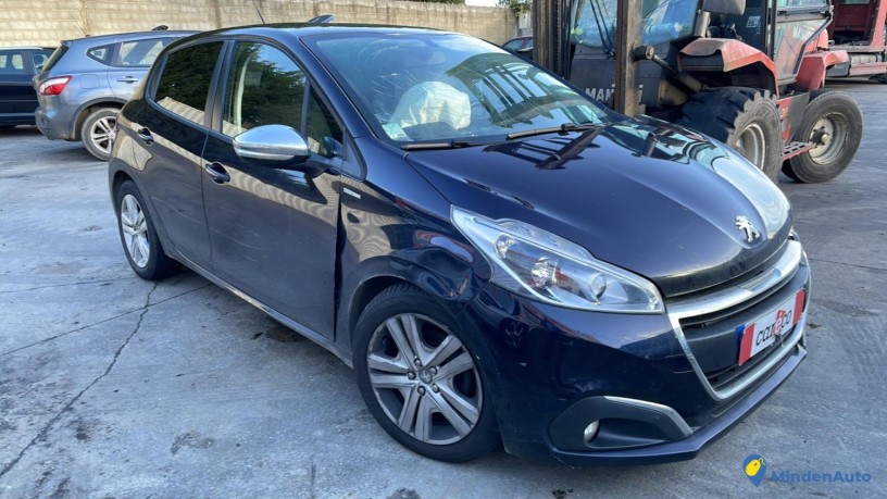 peugeot-208-facelift-12puretech-82cv-active-pack-big-0