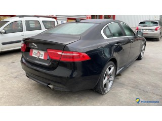 Jaguar XE Turbo - 2.0Ti 16V 250Cv - Full option