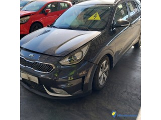 KIA NIRO HYBRID 1.6 GDI 141 DCT6 - ESSENCE - ÉLECTRIQUE / NON RECHARGEABLE