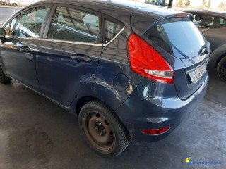 FORD FIESTA 1.4 TDCI 70CH - TITANIUM Réf : 319365  CARTE GRISE