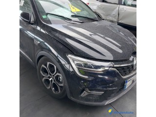 RENAULT ARKANA 1.6 E-TECH HYBRID 145 - ESSENCE - ÉLECTRIQUE / NON RECHARGEABLE