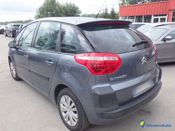 citroen-c4-picasso-16-hdi-16v-110ch-fap-big-1