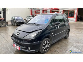 Peugeot 1007 - 1.6i 16v 110Cv - Sporty