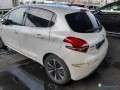 peugeot-208-12-puretech-110-tech-edition-eat-small-0