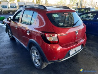 DACIA SANDERO STEPWAY 1.5 DCI 90 // Réf : 318469