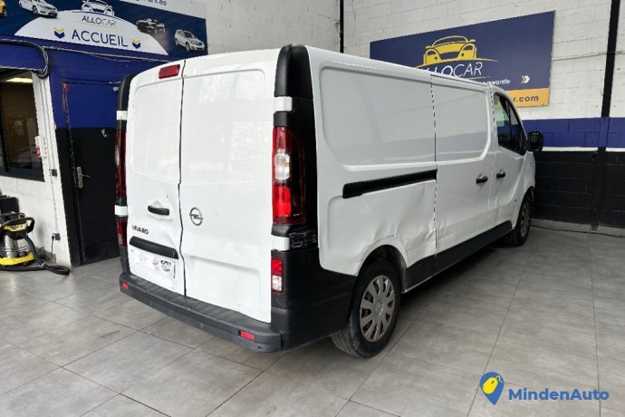 opel-vivaro-fourgon-big-3