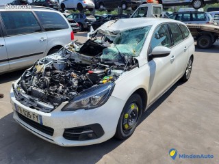 Peugeot 308 sw blue-hdi 130cv accidentée