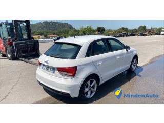 AUDI A1 Accidentée